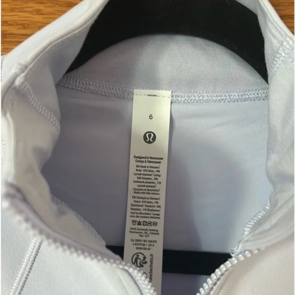 Define jacket NWT - image 4